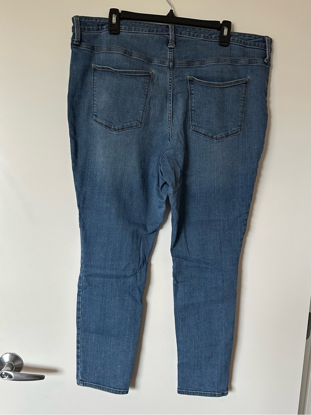 Universal Thread High Rise Skinny Jeans - Picture 2 of 4